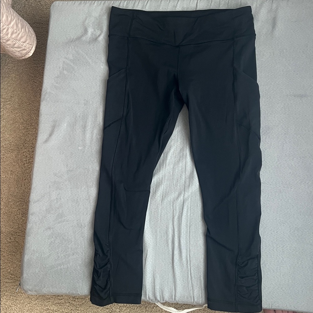 Lululemon Black workout leggings